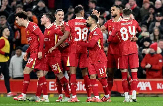 “英超争冠进入终点线，谁能笑到最后？”的简单介绍