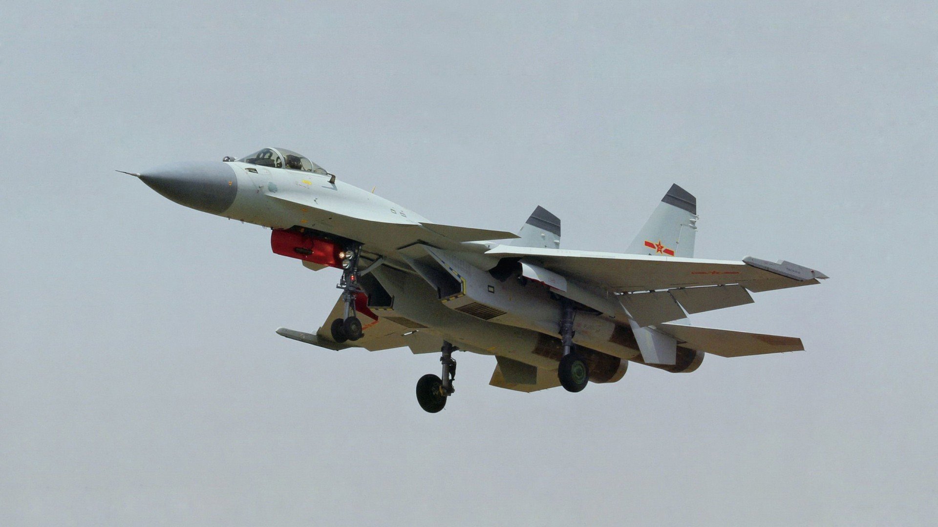 综合体育大会中篮球项目引领观众热潮，综合性体育赛事开幕式的程序