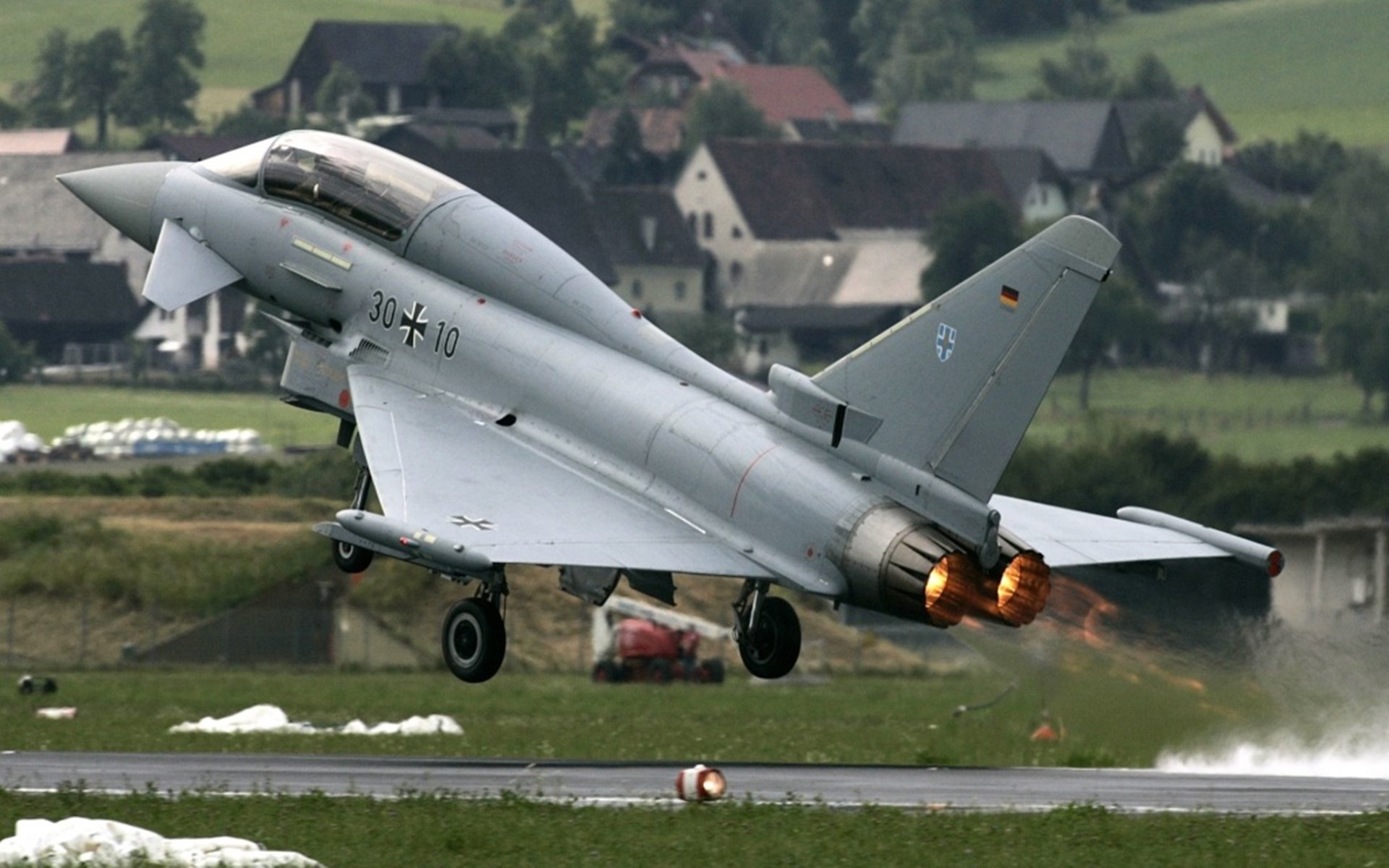 乐鱼app-综艺与电竞结合：创新内容模式，打造多层次娱乐体验，电竞节目综艺