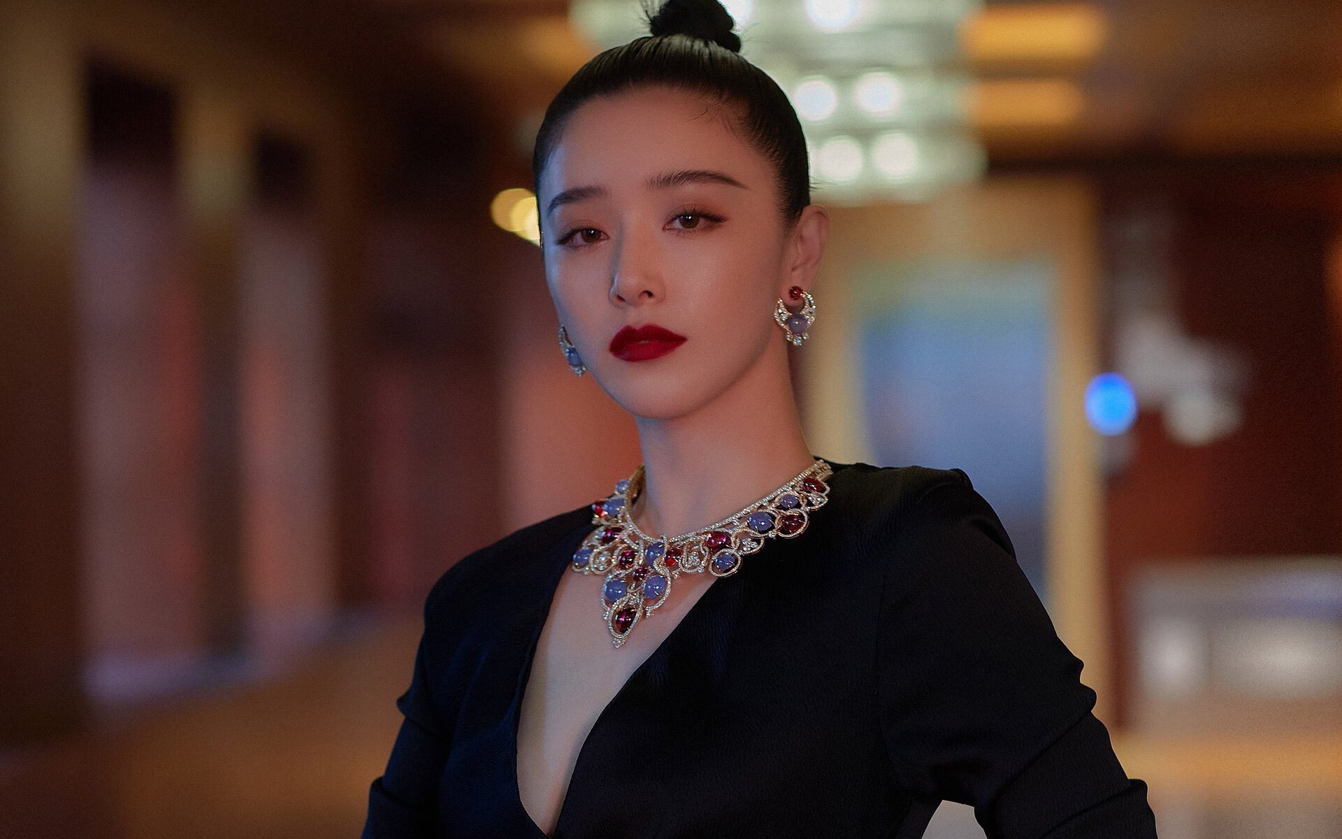 国内教练是否能承担高压执教任务，国内教练是否能承担高压执教任务呢