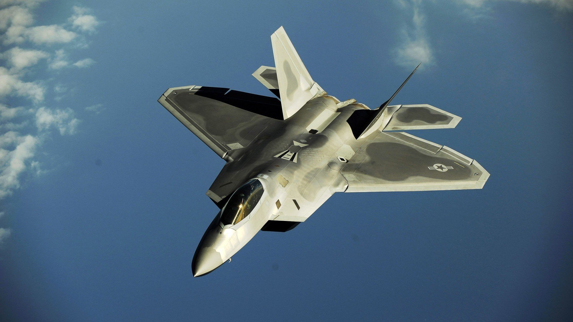 乐鱼（LEYU）体育-雄鹿队新援发威，帮助球队取得连胜，雄鹿队新援发威,帮助球队取得连胜次数