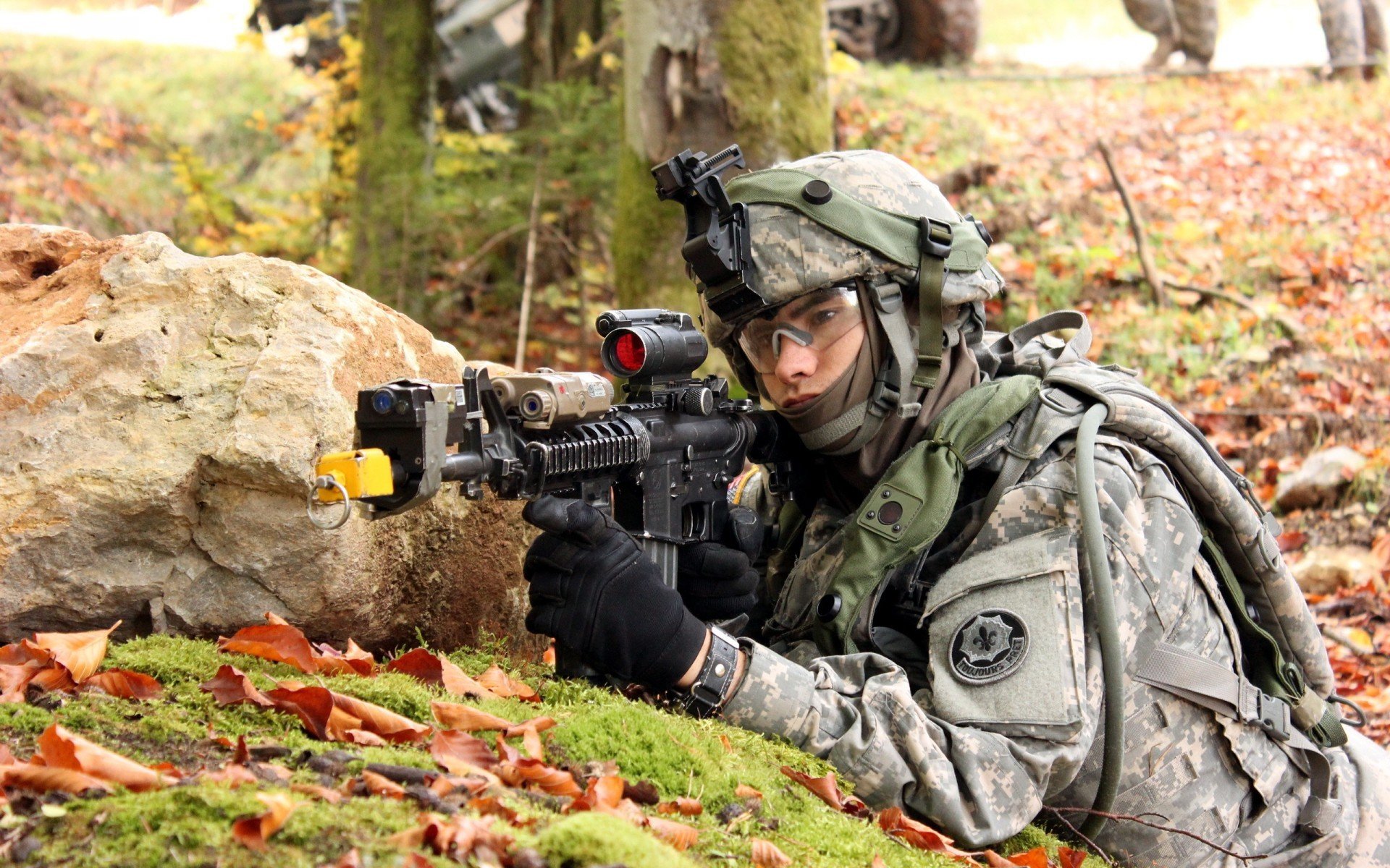 leyu.com-弗朗索瓦·霍尔茨豪伊泽：他的战术视野和执行力让南非队攻防两端稳如磐石