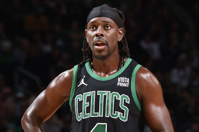 乐鱼体育：雄鹿队新赛季：霍勒迪能否继续保持高水准的防守？的简单介绍