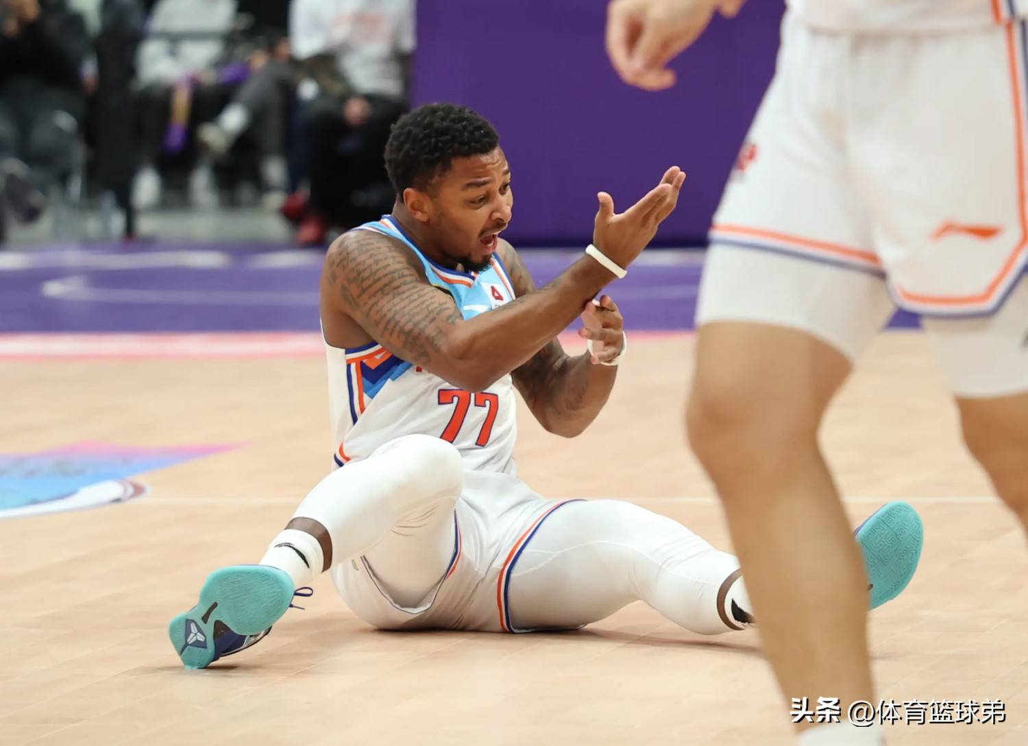 乐鱼体育:76人队新赛季:梅尔顿能否成为合格的替补后卫,在季后赛中发挥关键作用,帮助球队赢得总冠军?的简单介绍 乐鱼体育:76人队新赛季:梅尔顿能否成为合格的替补后卫,在季后赛中发挥关键作用,帮助球队赢得总冠军?的简单介绍